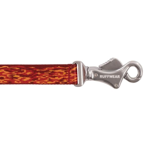 Ruffwear Povodac za pse  | Flat Out Ember Distortion